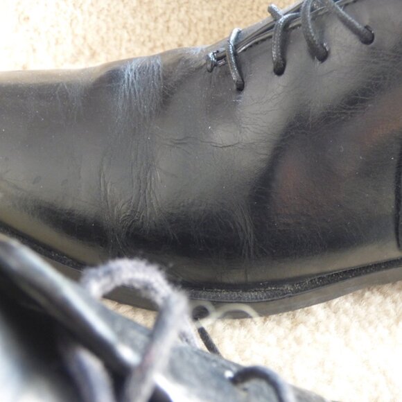 Cole Haan Black Laceups Whole-cut Leather Construction - Picture 8 of 12